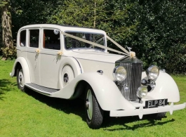 Vintage Rolls Royce for weddings in Barnsley